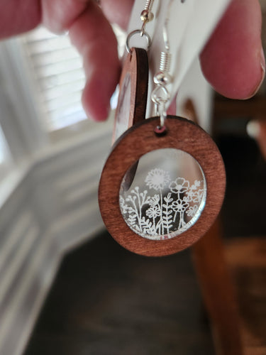 Etched Wildflower Hoop Earrings – Wood & Acrylic Nature Jewelry